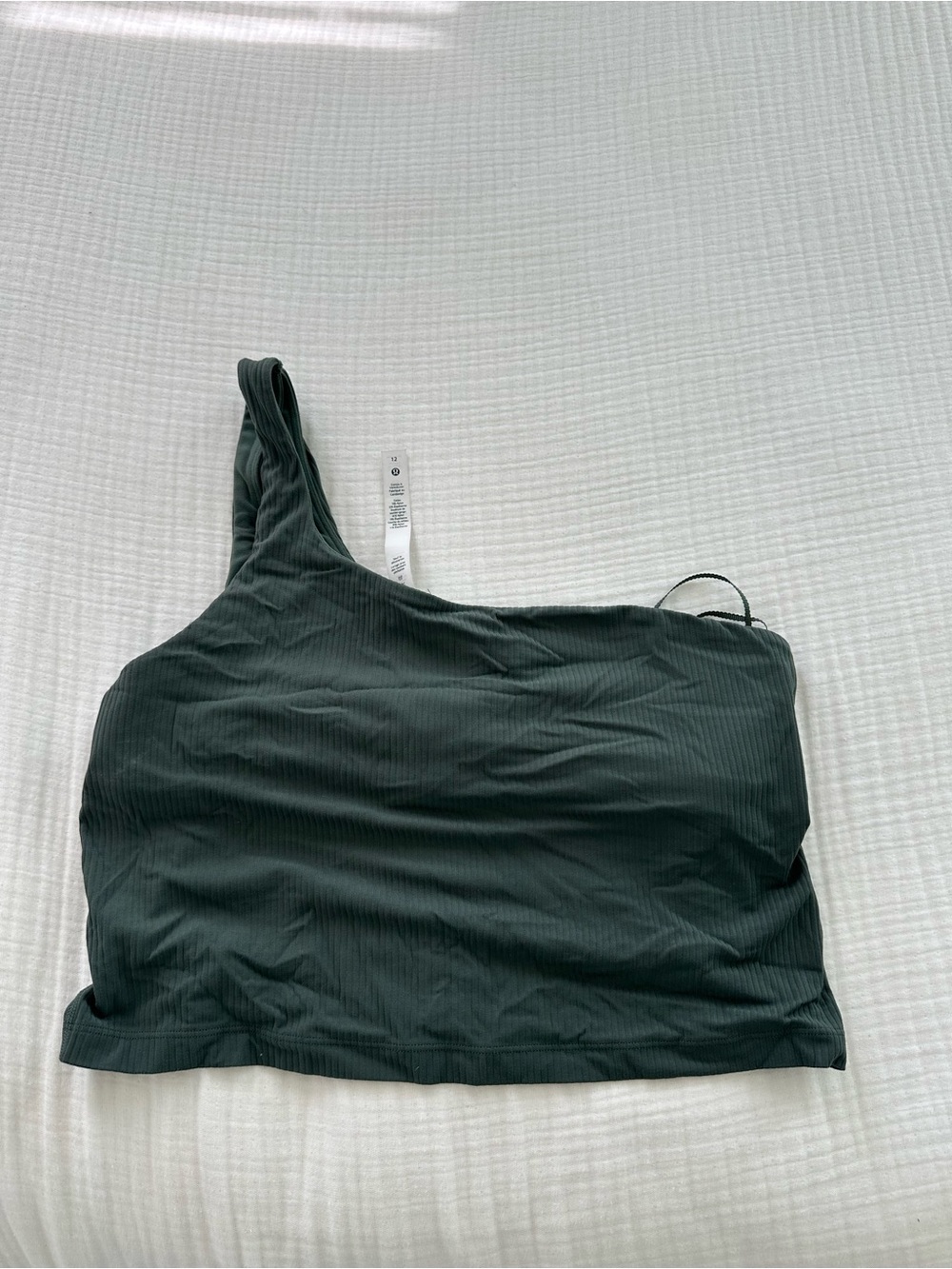 lululemon athletica One-Shoulder Ribbed Crop Top in Dark Green